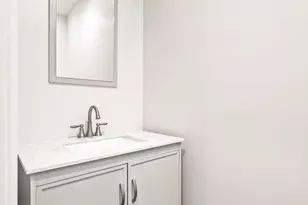 1534 S Bambrey St, Philadelphia, PA 19146 - Photo 7