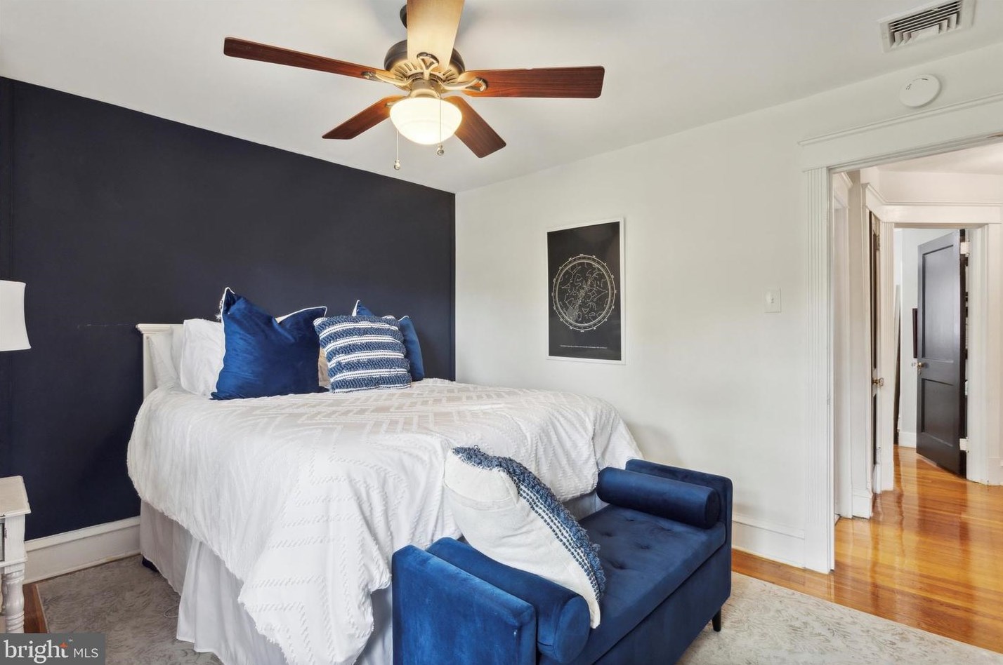 3402 Queen Ln, Philadelphia PA  19129-1441 exterior