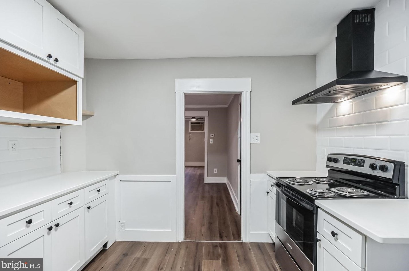 202 Sparks St, Philadelphia PA 19120-1417 exterior