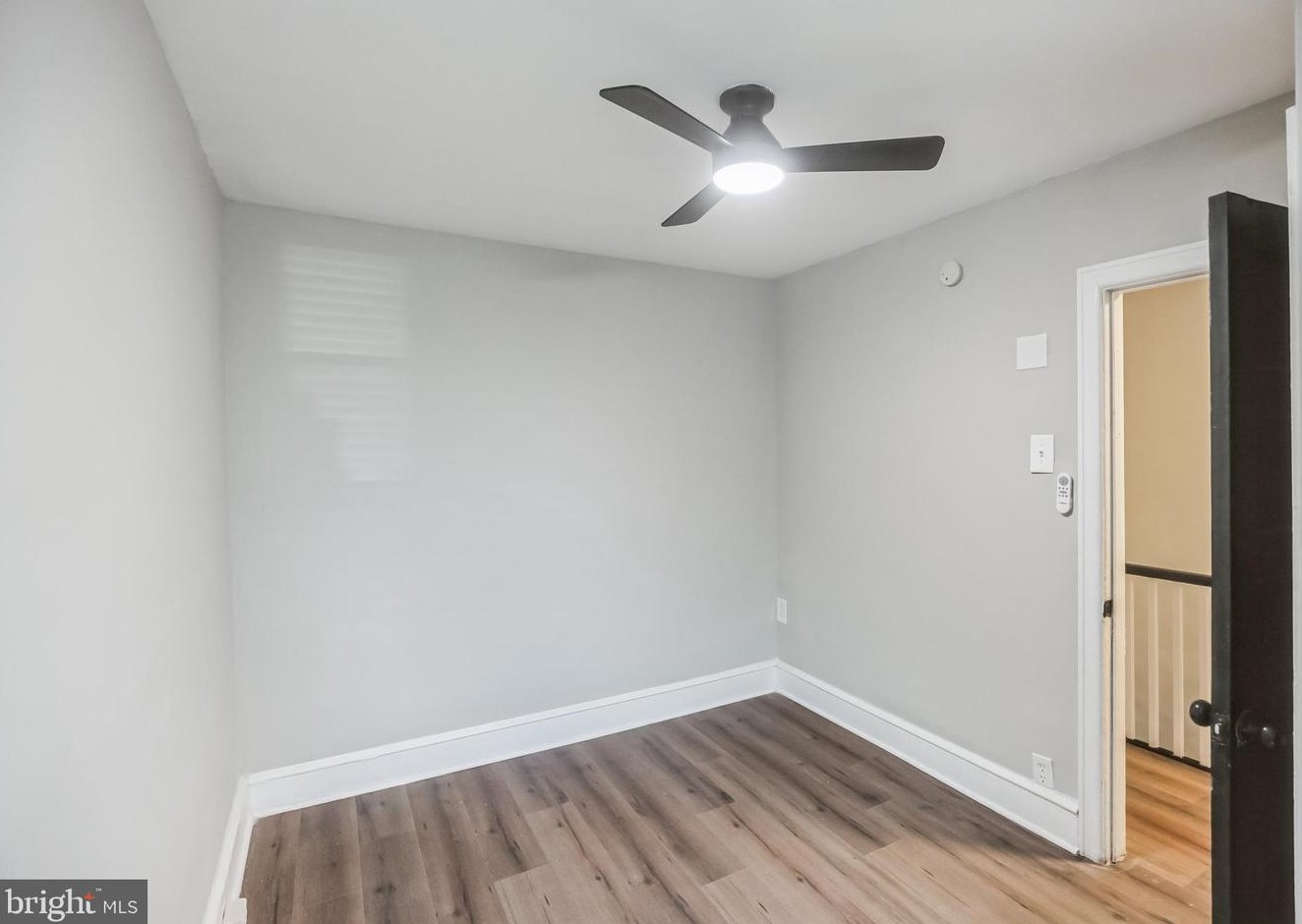 202 Sparks St, Philadelphia PA 19120-1417 exterior