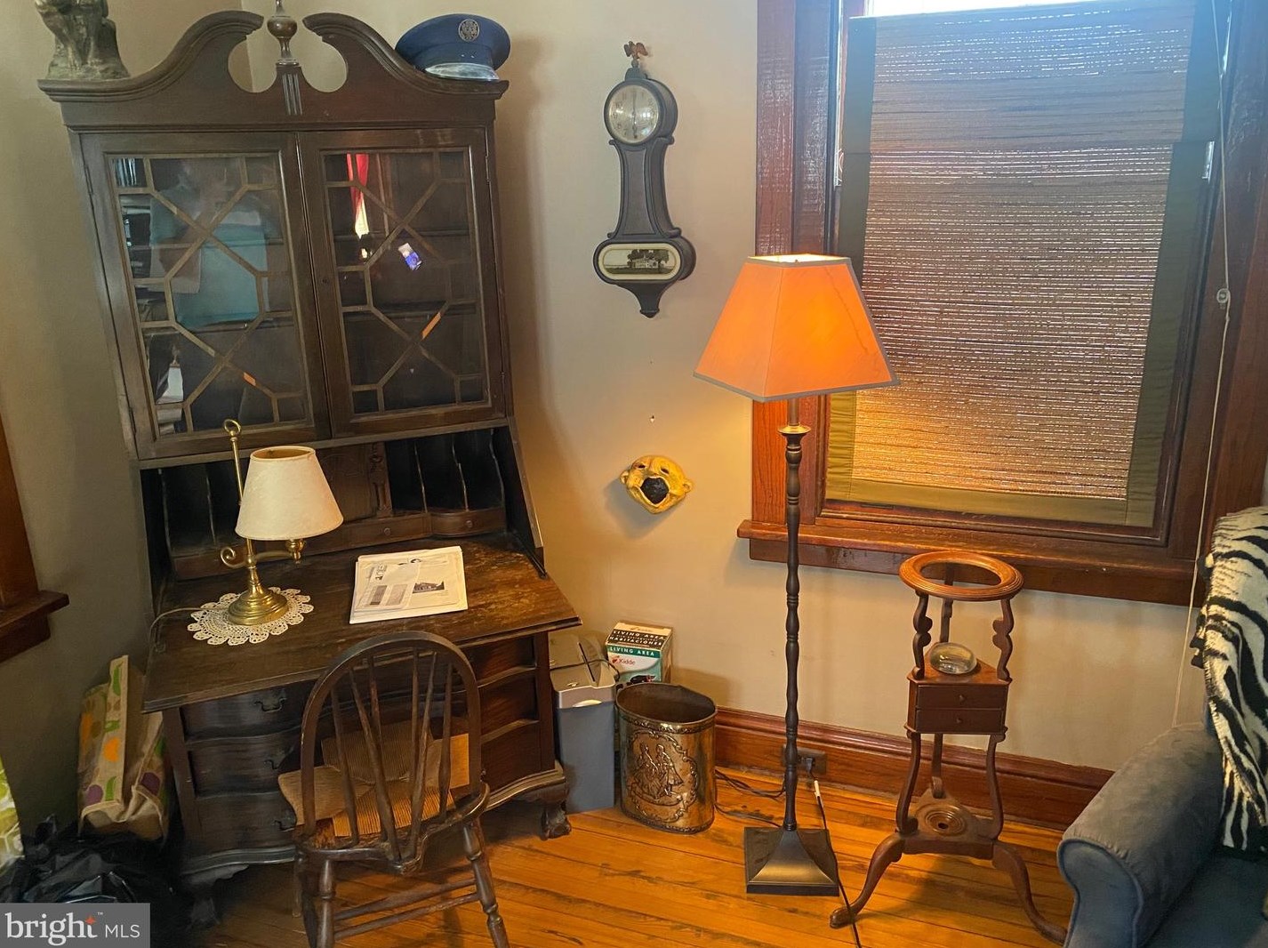 6104 Walker St, Philadelphia PA 19135-3525 exterior