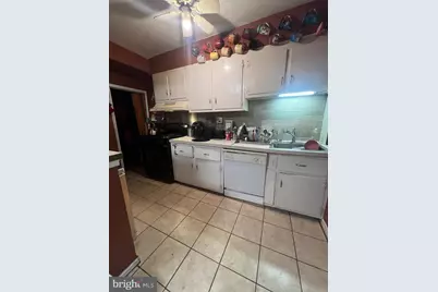 2727 S 71st Street, Philadelphia, PA 19153 - Photo 3