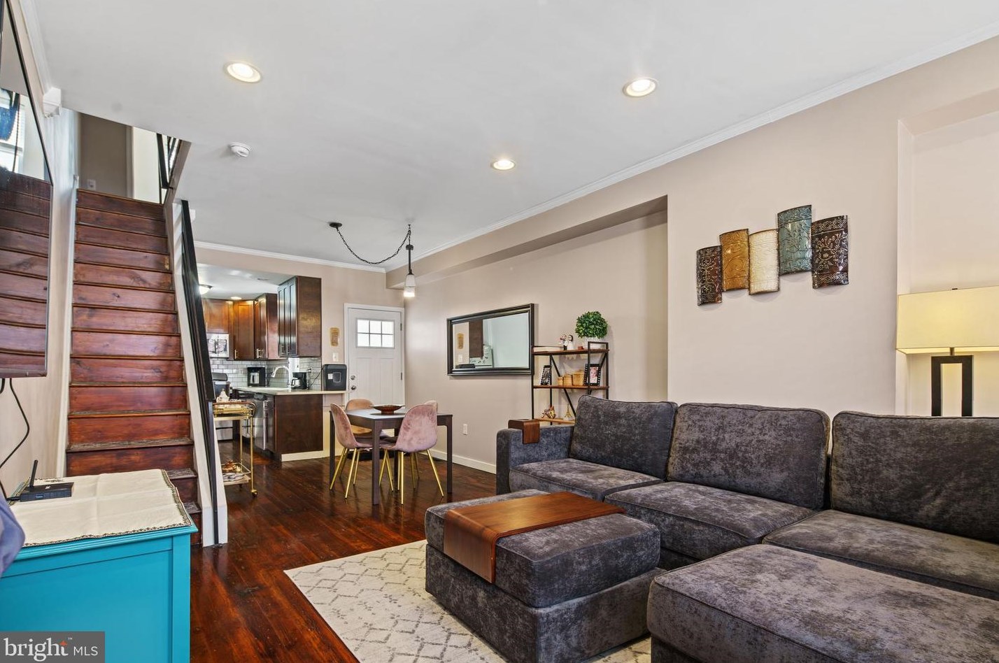 116 Montgomery Ave, Philadelphia PA  19122-3228 exterior