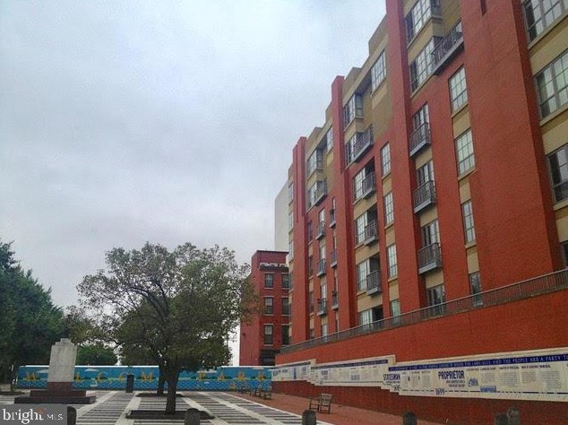 121 Walnut St, Philadelphia PA  19106-3073 exterior