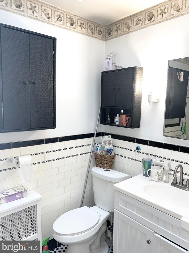 3241 Rawle St, Philadelphia PA  19149-2620 exterior