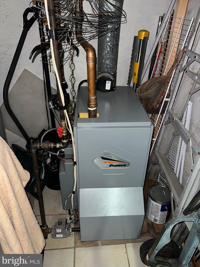 3241 Rawle St, Philadelphia PA  19149-2620 exterior