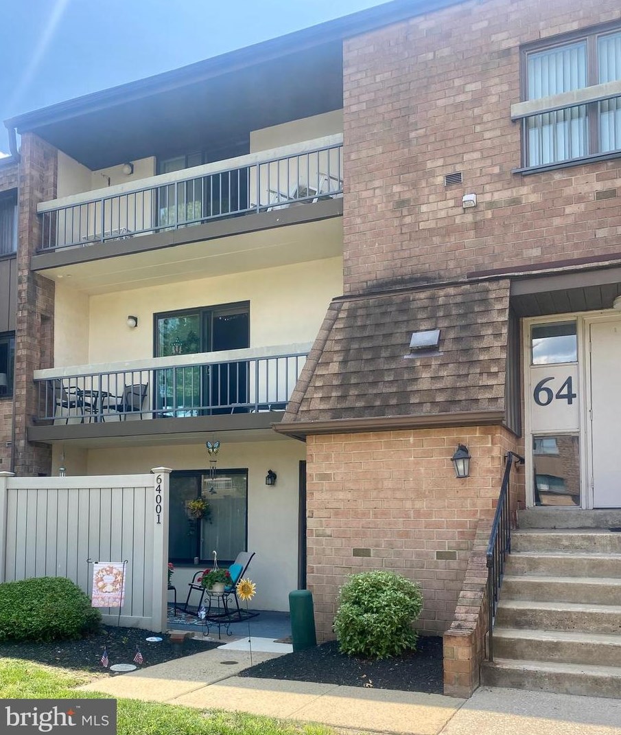 64201 Delaire Landing Rd, Philadelphia PA  19114-5415 exterior