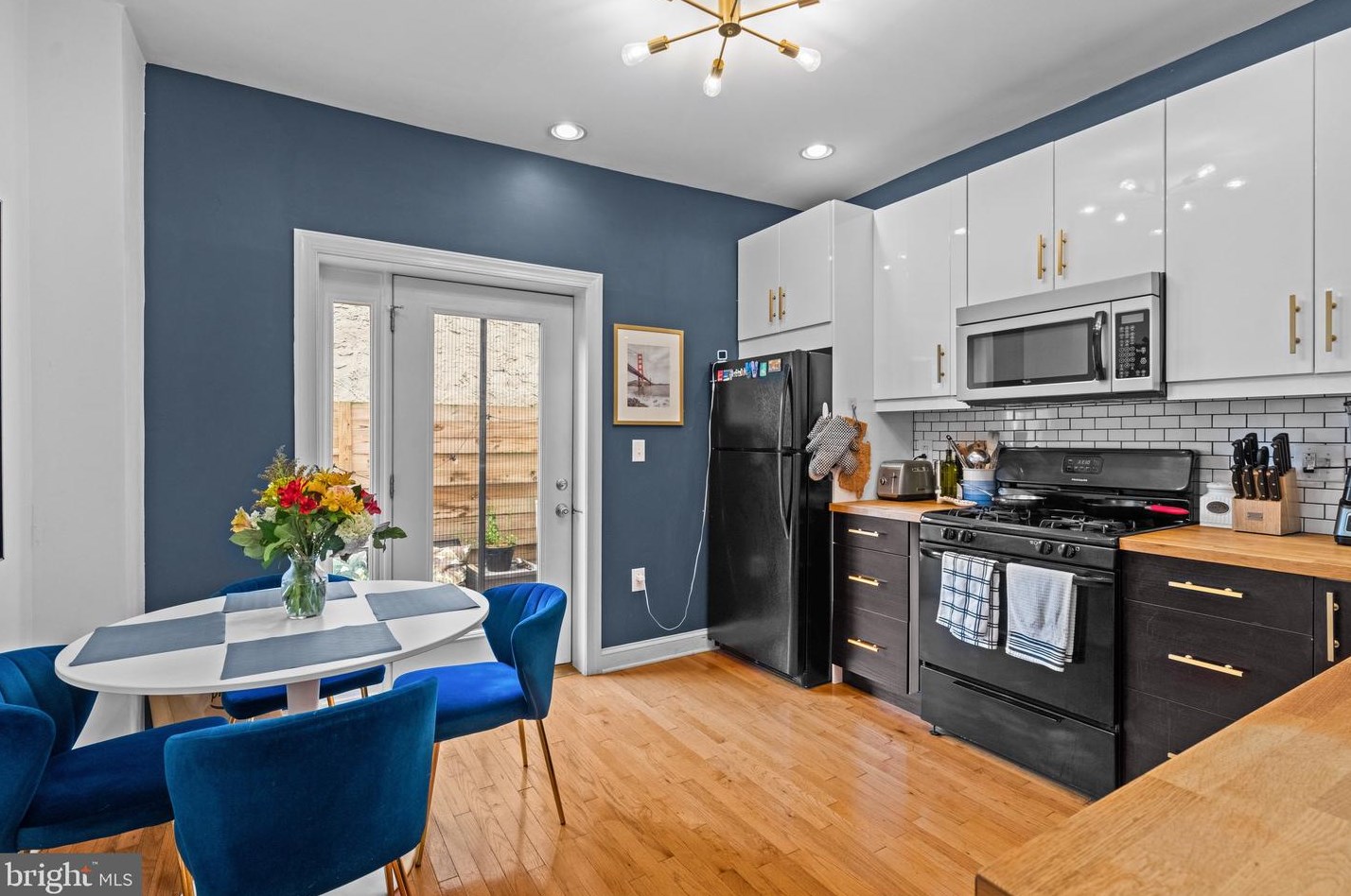 1354 Susquehanna Ave, Philadelphia PA  19122-1118 exterior