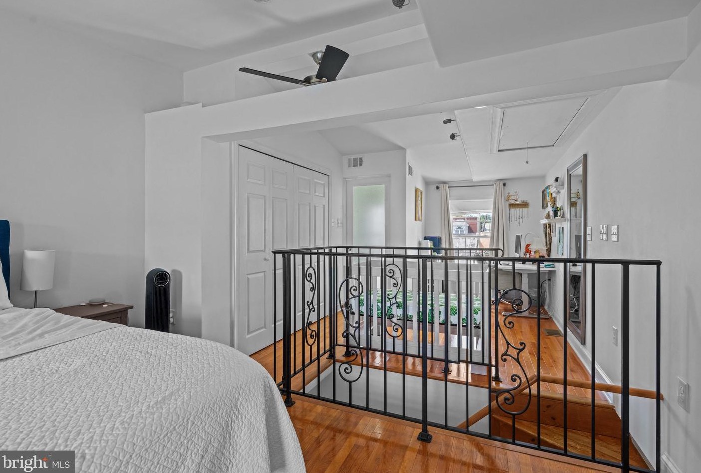 1354 Susquehanna Ave, Philadelphia PA  19122-1118 exterior