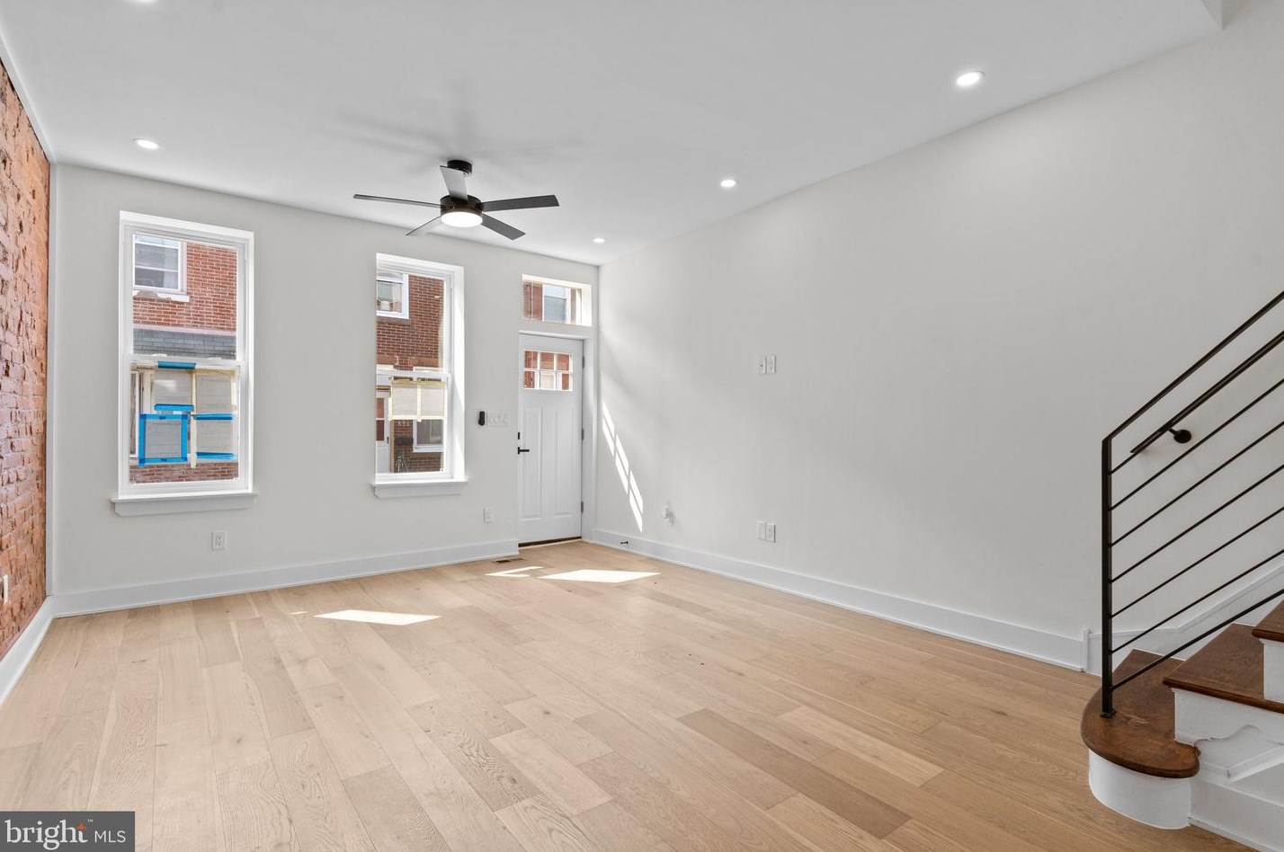 837 Mercer St, Philadelphia PA  19125-3518 exterior