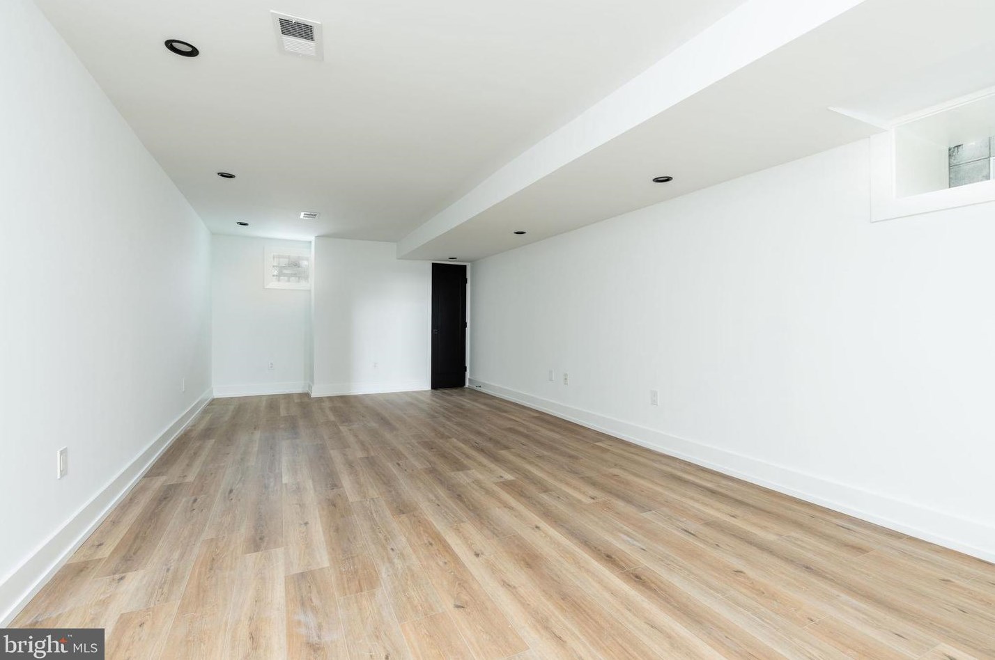 202 Ripka St, Philadelphia PA  19127-1104 exterior