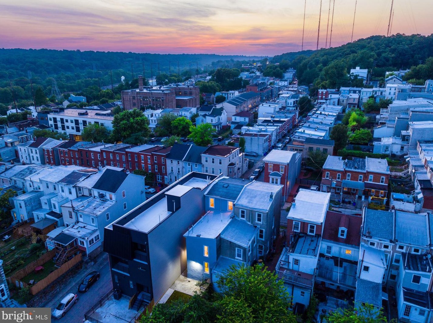202 Ripka St, Philadelphia PA  19127-1104 exterior