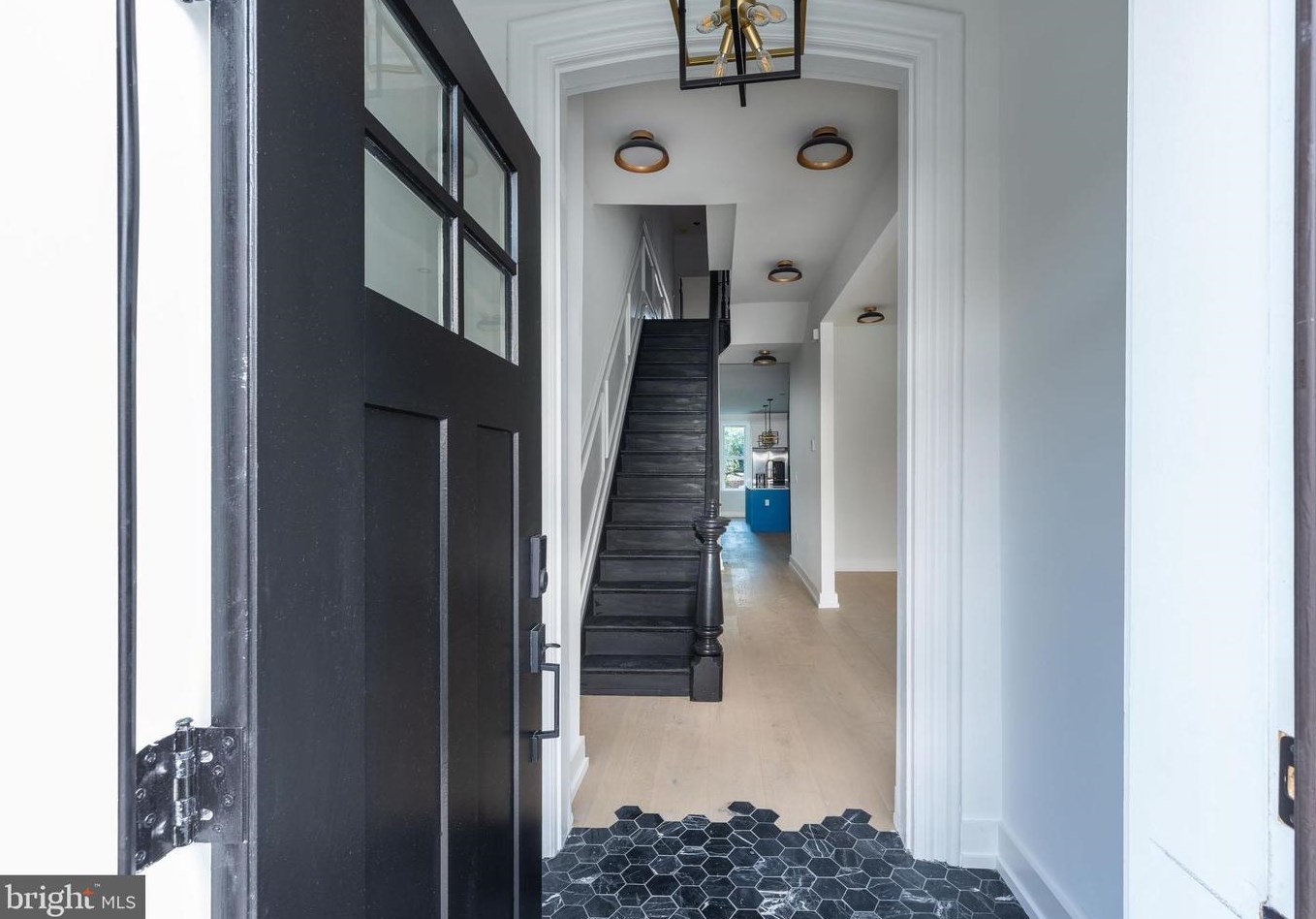 202 Ripka St, Philadelphia PA  19127-1104 exterior