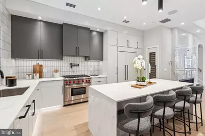 338 S Hicks Street, Philadelphia, PA 19102 - Photo 3