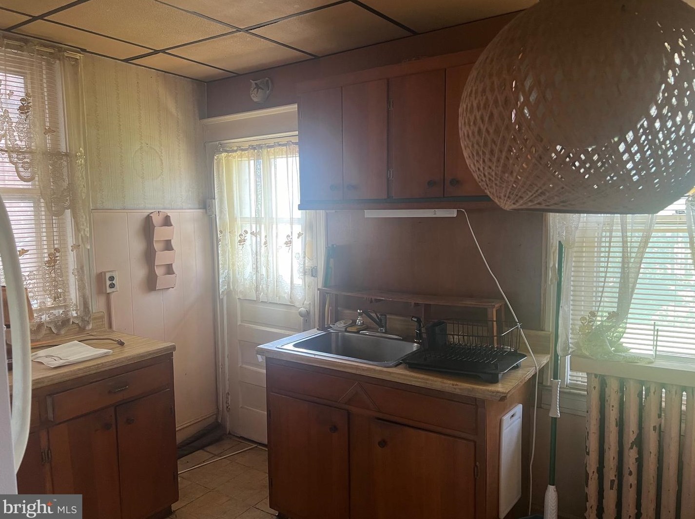 1150 Sanger St, Philadelphia PA  19124-1131 exterior