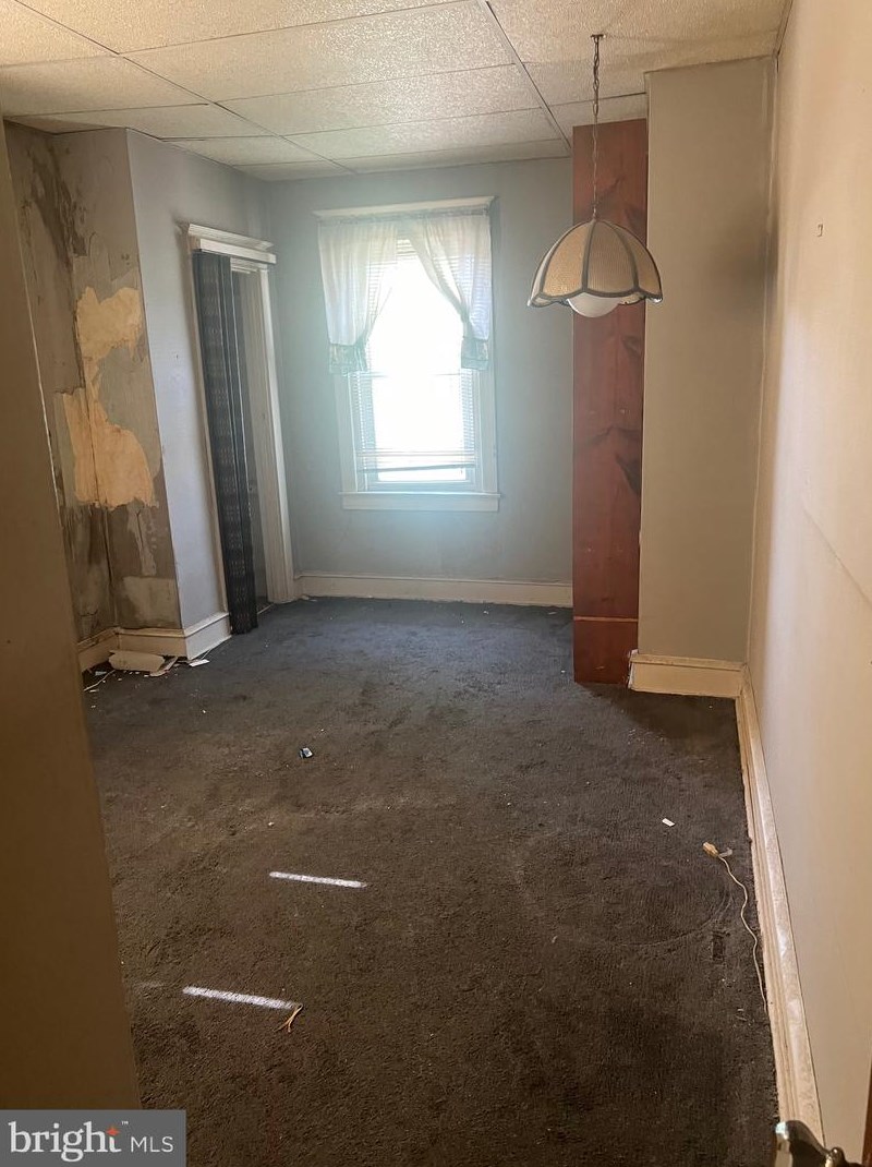 1150 Sanger St, Philadelphia PA  19124-1131 exterior