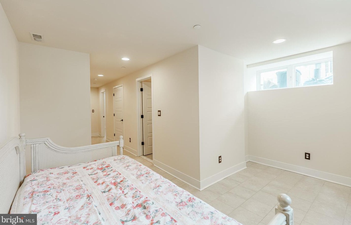 1935 Reed St, Philadelphia PA exterior