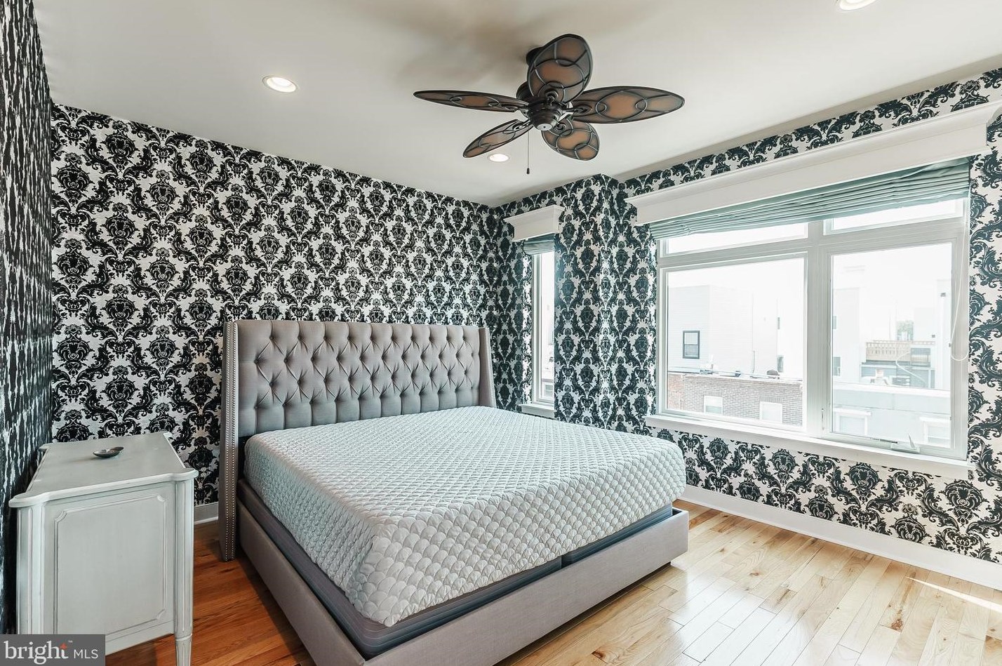 1935 Reed St, Philadelphia PA exterior