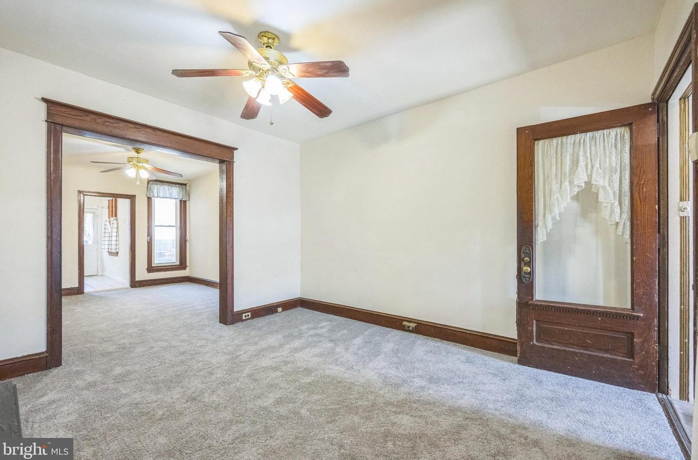 4412 Van Kirk St, Philadelphia PA 19135-4035 exterior