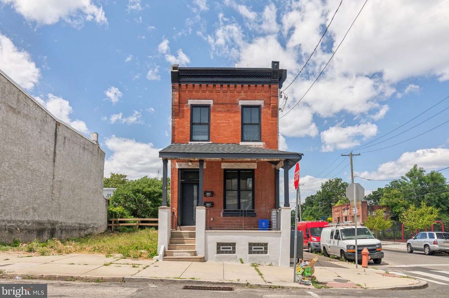 3801 Poplar St, Philadelphia PA 19123-1342 exterior