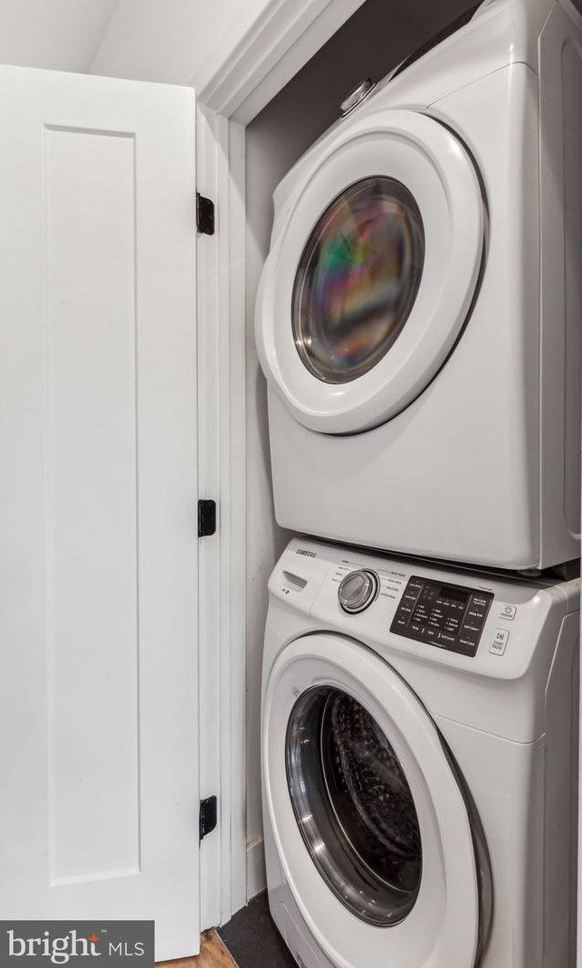 3801 Poplar St, Philadelphia PA 19123-1342 exterior