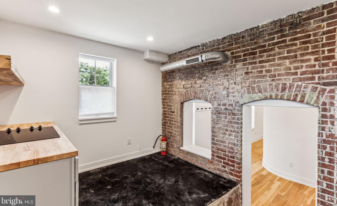 3801 Poplar St, Philadelphia PA 19123-1342 exterior