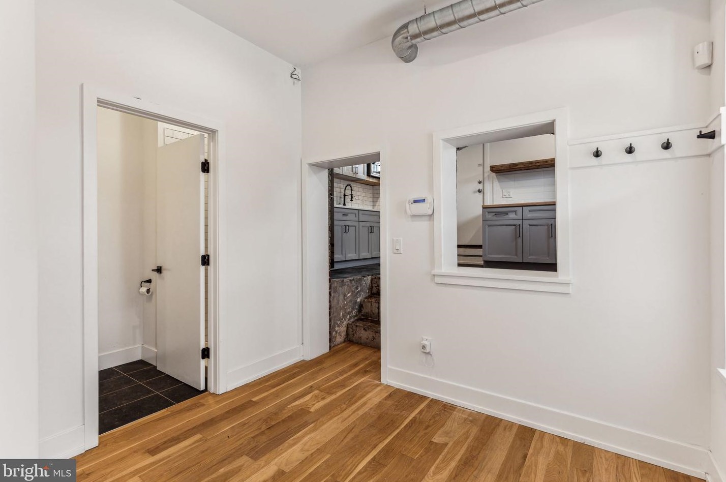 3801 Poplar St, Philadelphia PA 19123-1342 exterior