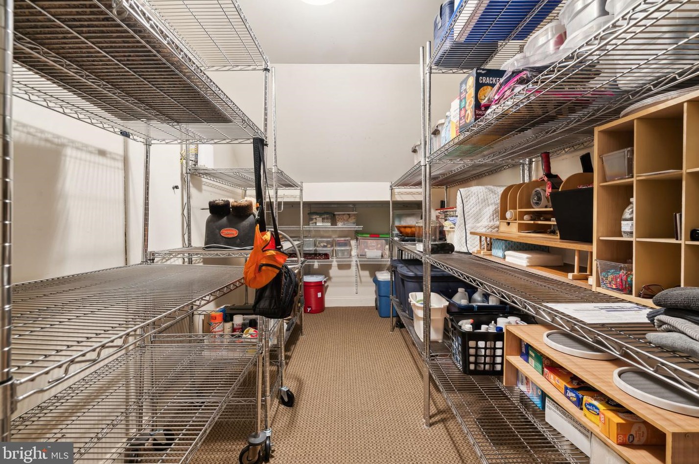 2040 Wallace St, Philadelphia PA 19104-1425 exterior