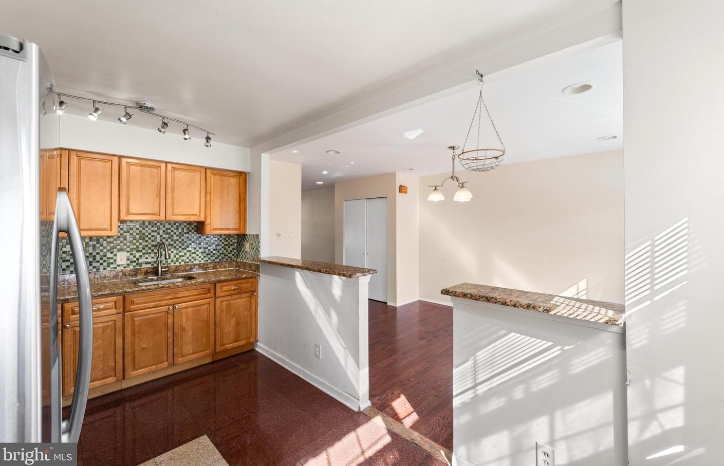 12437 Sweet Briar Rd, Philadelphia PA 19154-1317 exterior