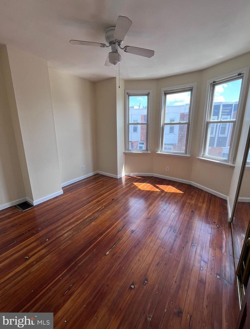 147 Tree St, Philadelphia PA  19148-3338 exterior