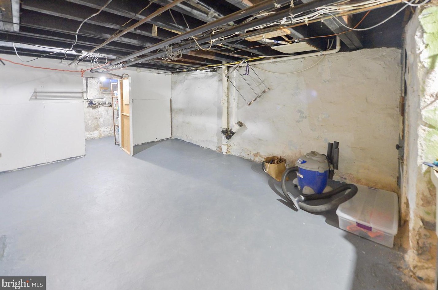 3525 Vaux St, Philadelphia PA 19129-1447 exterior