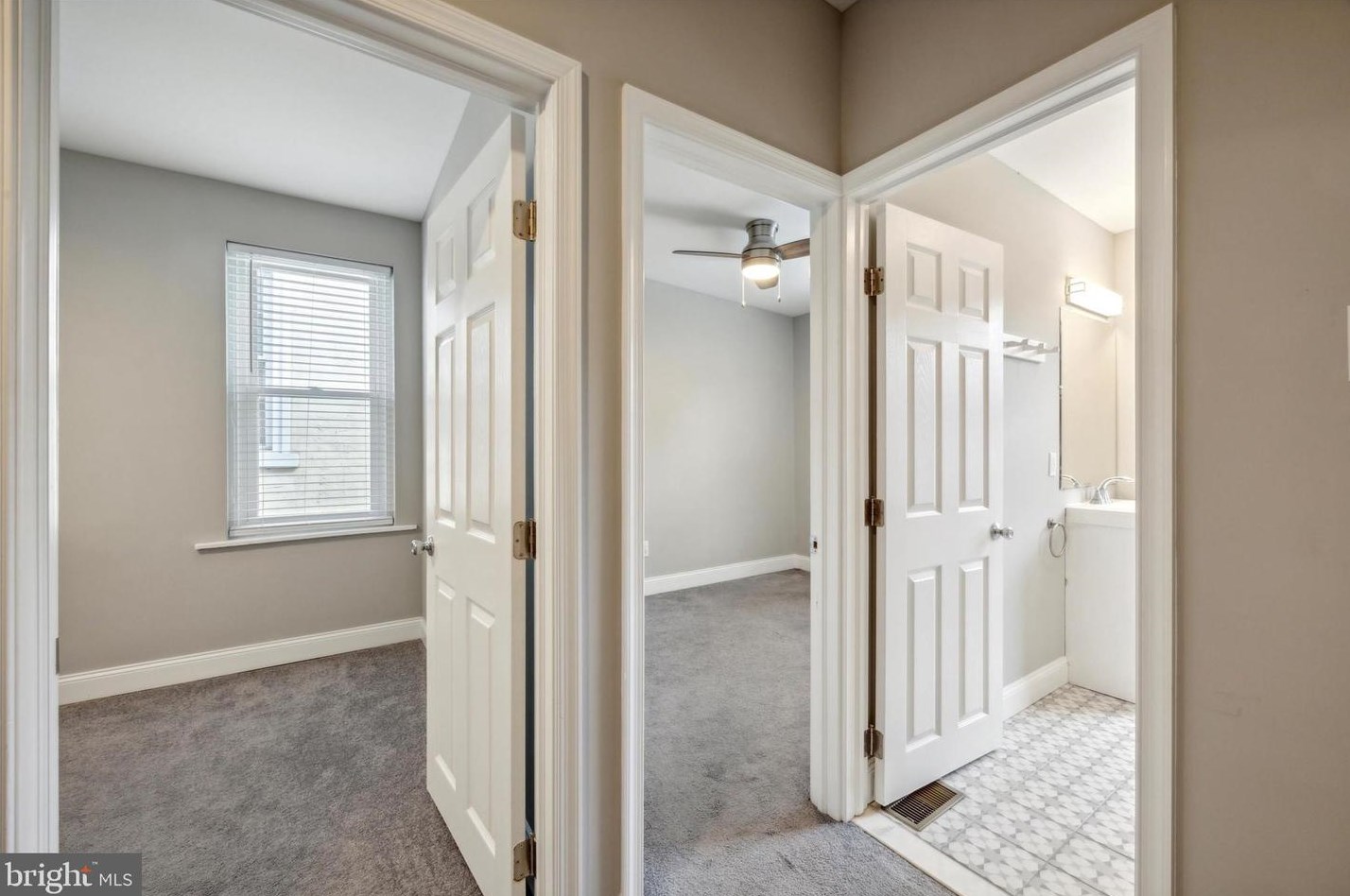 421 Shurs Ln, Philadelphia PA 19128-3502 exterior