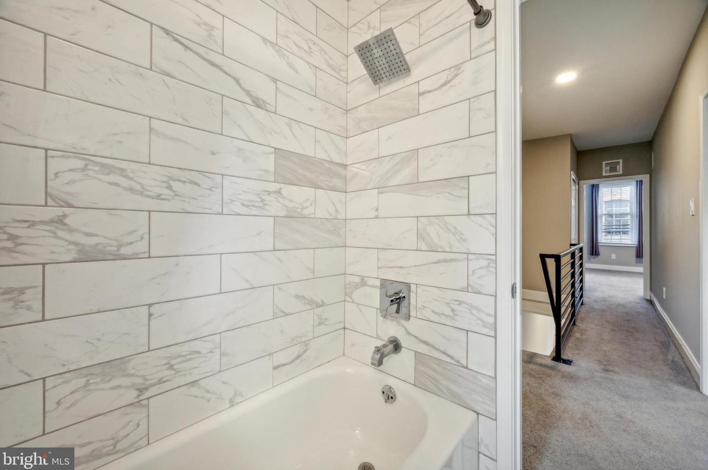 421 Shurs Ln, Philadelphia PA 19128-3502 exterior