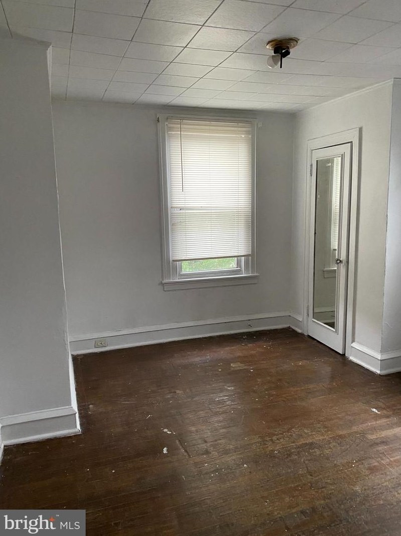 485 Sanger St, Philadelphia PA 19120-1727 exterior