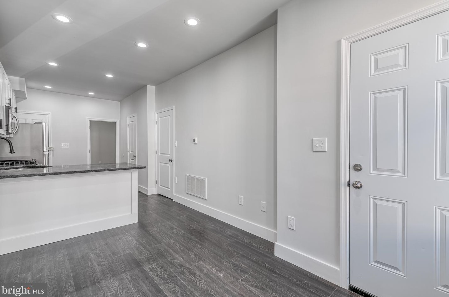 2515 7th St, Philadelphia PA 19148-4601 exterior