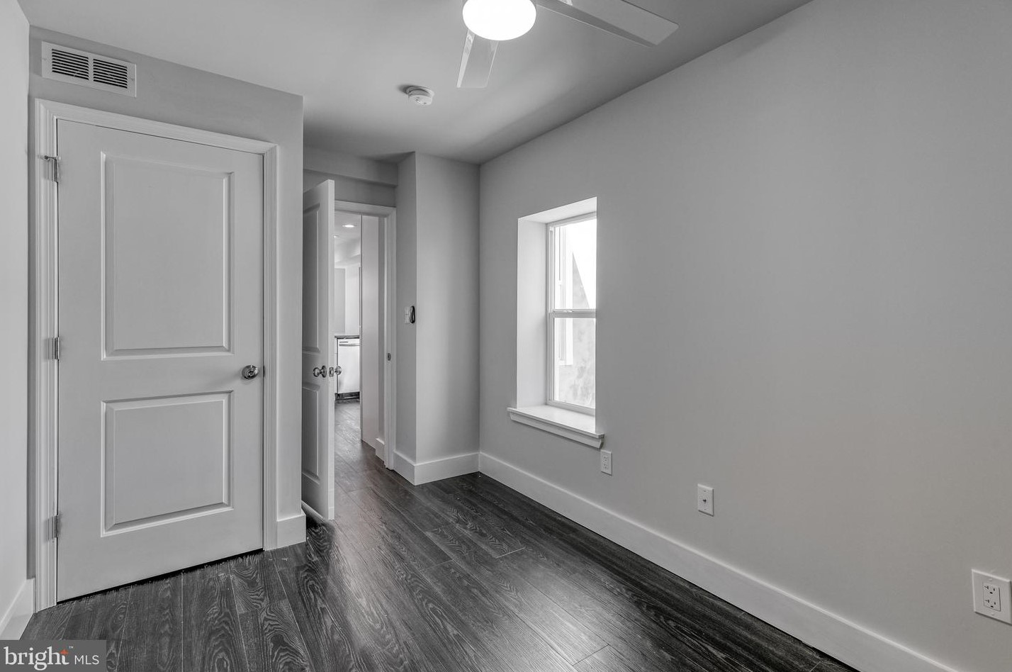 2515 7th St, Philadelphia PA 19148-4601 exterior