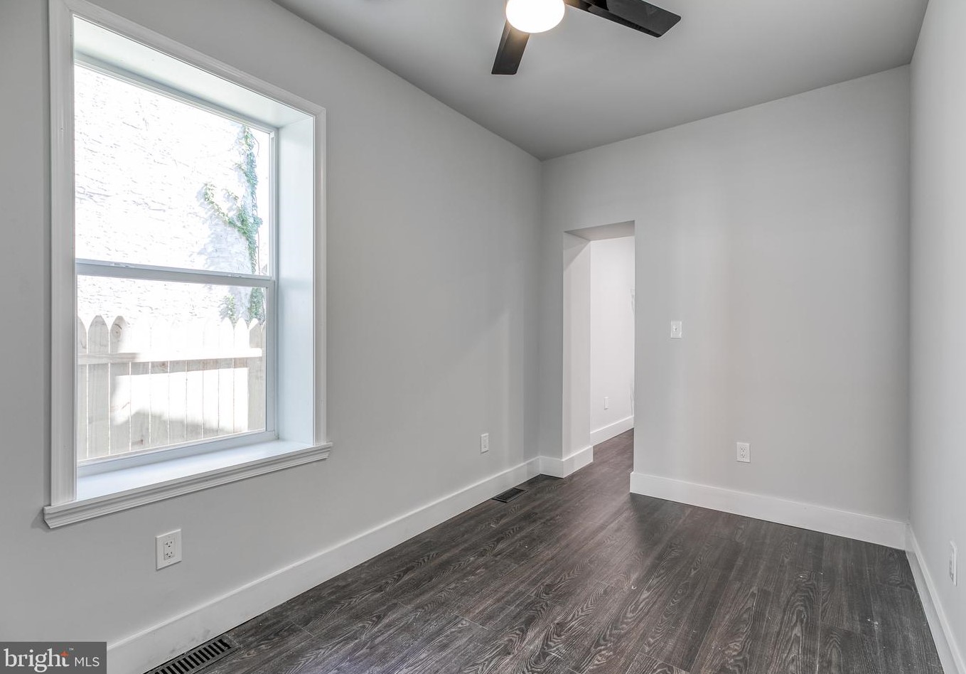 2515 7th St, Philadelphia PA 19148-4601 exterior