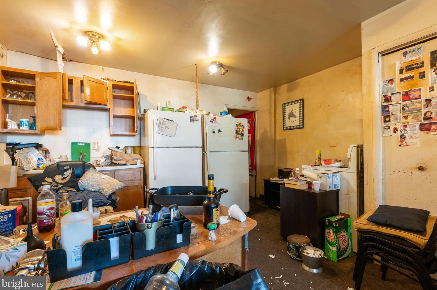 5354 Woodland Ave, Philadelphia PA 19143-5928 exterior