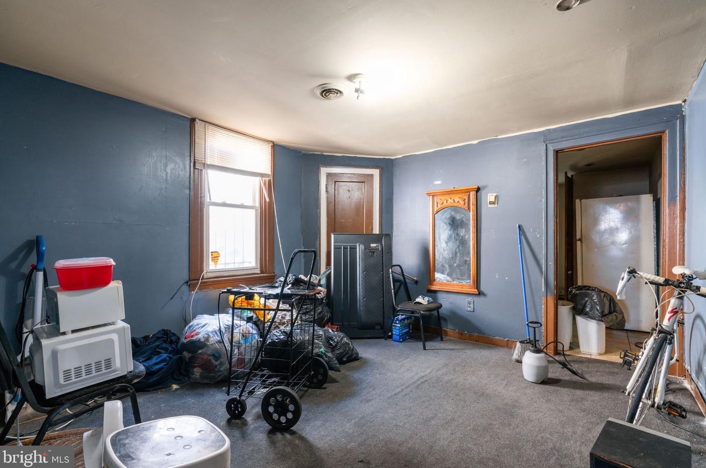 5354 Woodland Ave, Philadelphia PA 19143-5928 exterior