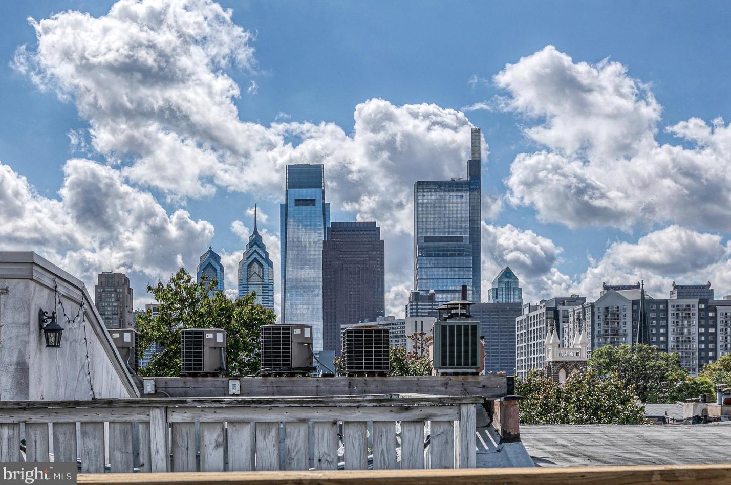 1715 Wallace St, Philadelphia PA  19130-3356 exterior