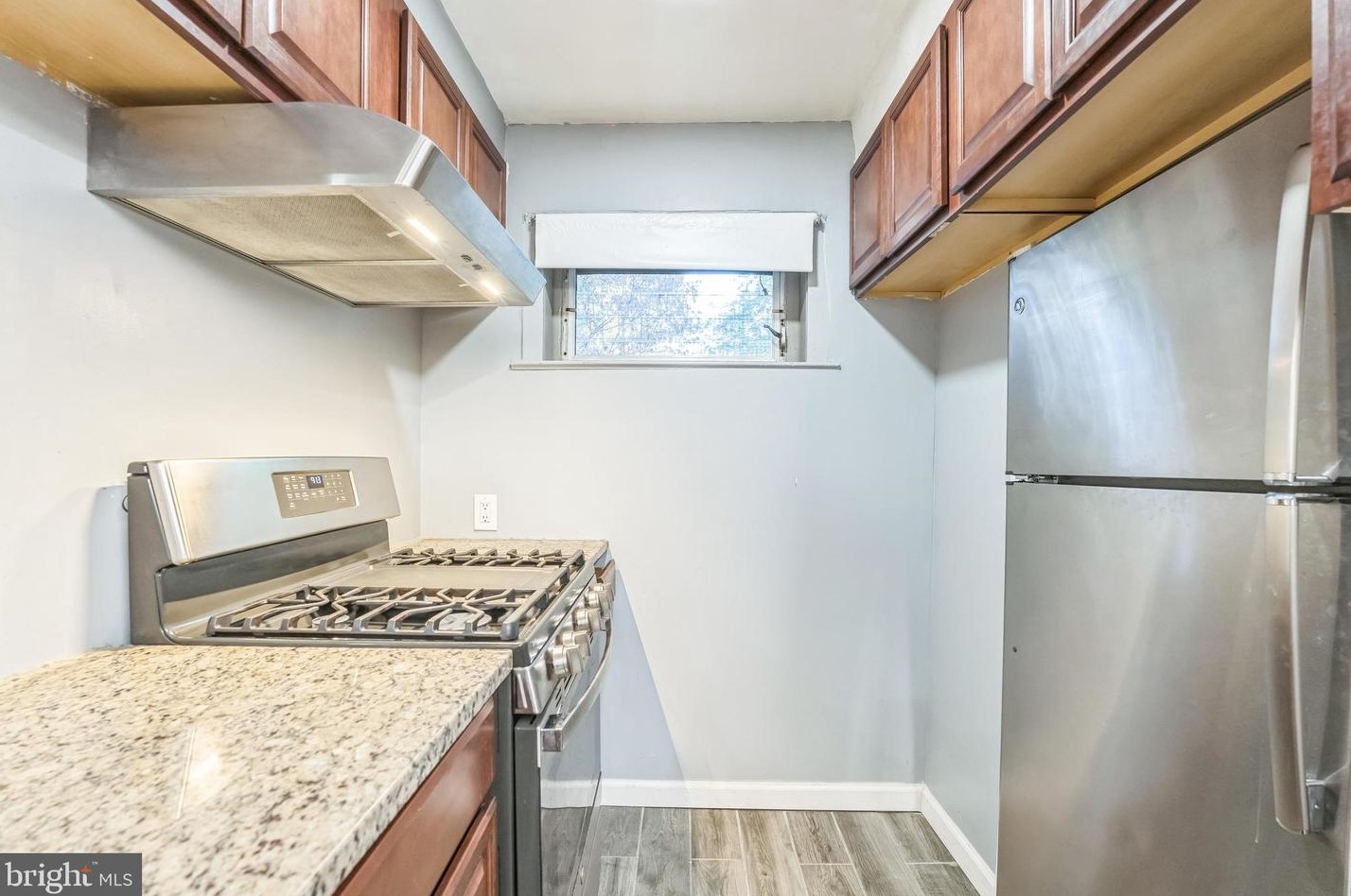 713 Manatawna Ave, Philadelphia PA 19128-2016 exterior