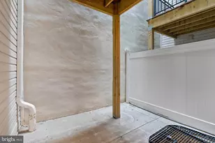 825 Bainbridge St, Philadelphia, PA 19147 - Photo 21