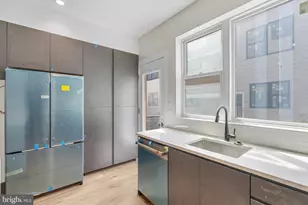 600 Fairmount Ave, Philadelphia, PA 19123 - Photo 11
