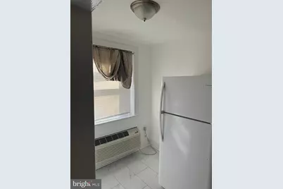 6024 Larchwood Avenue, Philadelphia, PA 19143 - Photo 9