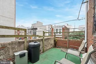 2410 Wharton St, Philadelphia, PA 19146 - Photo 31