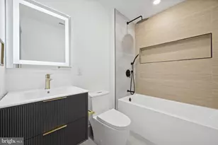 251 S 12th St, Philadelphia, PA 19107 - Photo 7