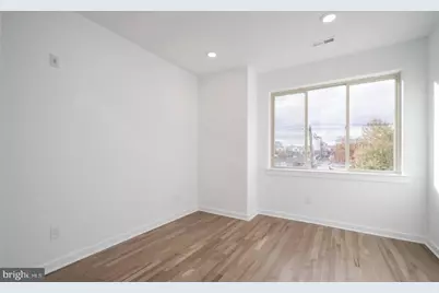 727 N 39th Street, Philadelphia, PA 19104 - Photo 45