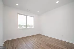 727 N 39th St, Philadelphia, PA 19104 - Photo 47