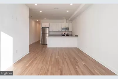 727 N 39th Street, Philadelphia, PA 19104 - Photo 5