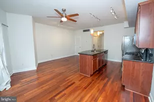 904 N 3rd St, Philadelphia, PA 19123 - Photo 21
